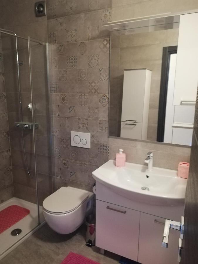דירות ספליט Alnea מראה חיצוני תמונה